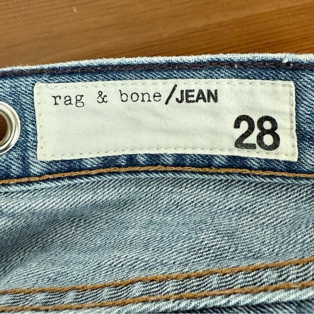 RAG & BONE Asymmetrical Zippered Riveted Waistband Distressed Hem Denim Short 28 - Picture 7 of 7
